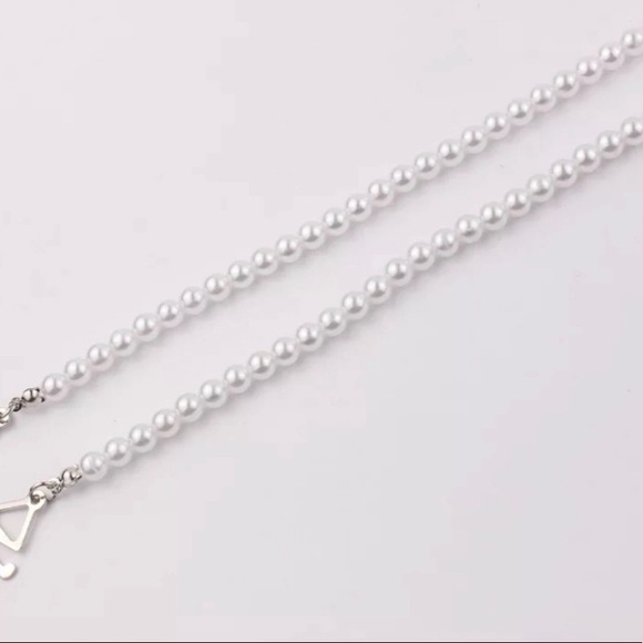 Pearl interchangeable bra straps. - Picture 5 of 5